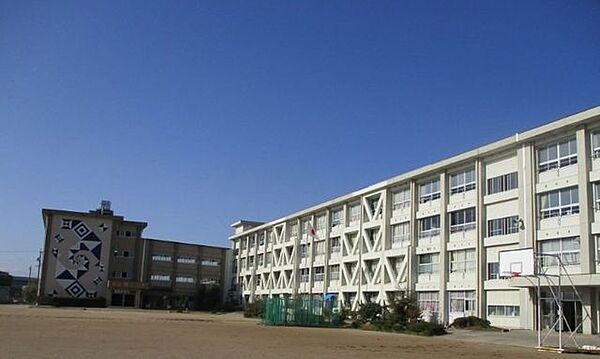 一宮市立大和中学校 2800m
