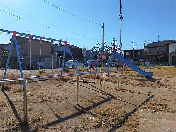 西町遊園地 320m