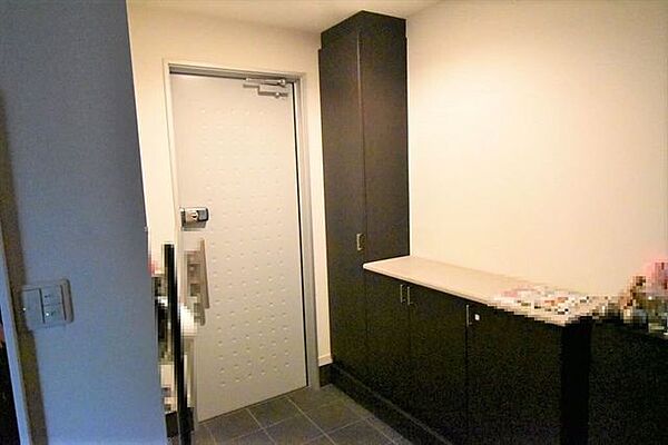 シューズBOXのある広々とした玄関です！