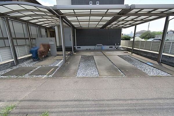 駐車2台可能です