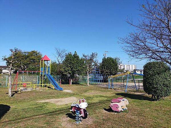 高屋後山公園 690m