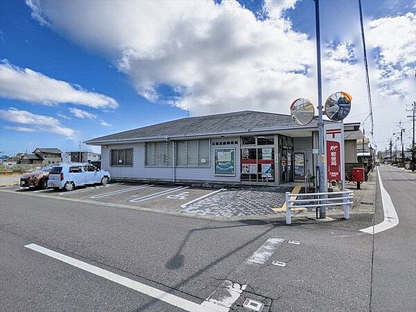江南高屋郵便局 680m