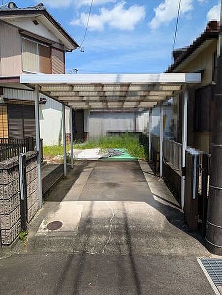 カーポート付きです！2025/8/16撮影