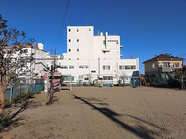 高屋西里公園 580m