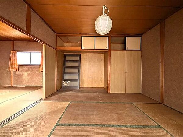 続き間になる和室。生活に合わせて使い分けができます