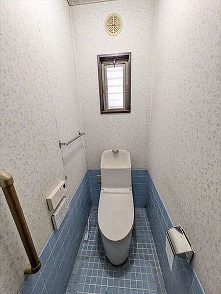 トイレを拡大表示