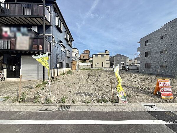 自由設計が可能な建築条件なし売地。プランニングのご相談も承ります。（2026.8）