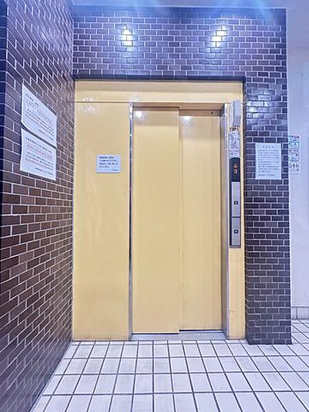 エレベーター