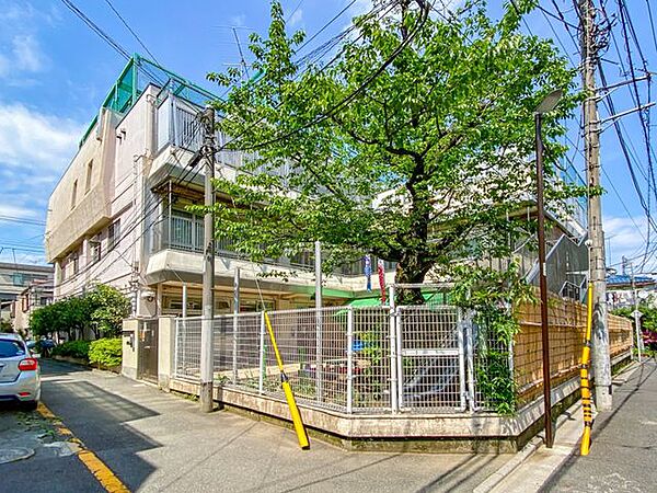 本駒込保育園 220m