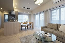 東急ドエル・アルス恵比寿 2LDKのリビング/ダイニング