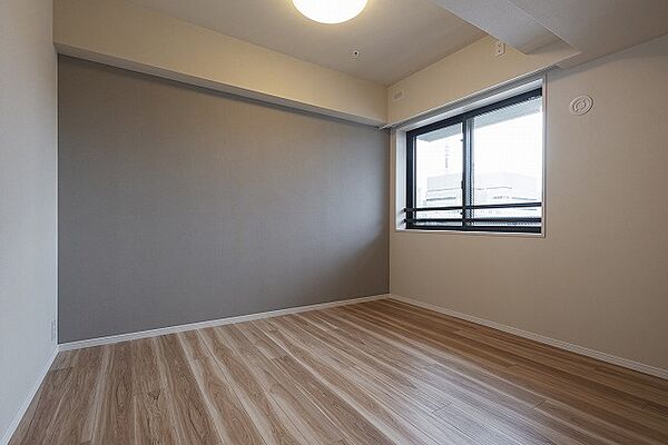 apartment 東京都港区芝２丁目17-11
地図を見る