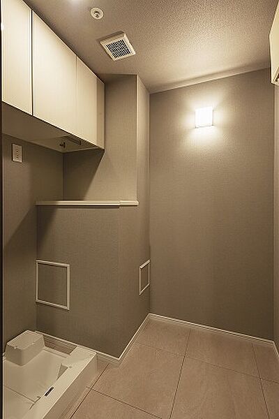 apartment 東京都港区芝２丁目17-11
地図を見る