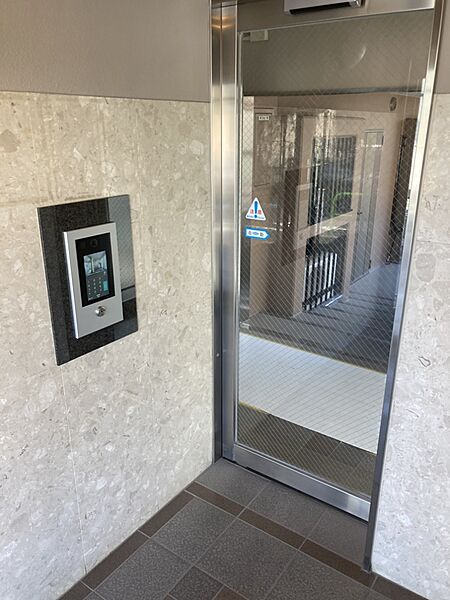 エントランスを拡大表示