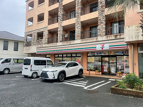 セブンイレブン柏高田店…徒歩6分（約420ｍ）