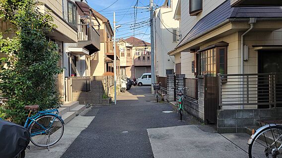 【前面道路】前...