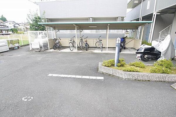 画像9:駐車スペースもあります