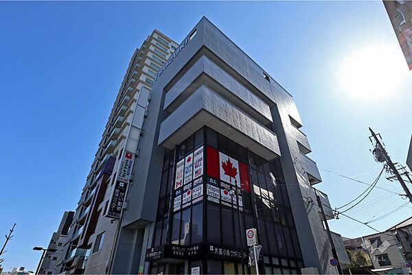 メイプルキッズインターナショナル覚王山校[私立]の外観
