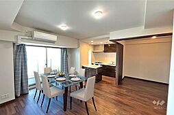 プレサンスジェネ千種内山2 2LDKのリビング/ダイニング