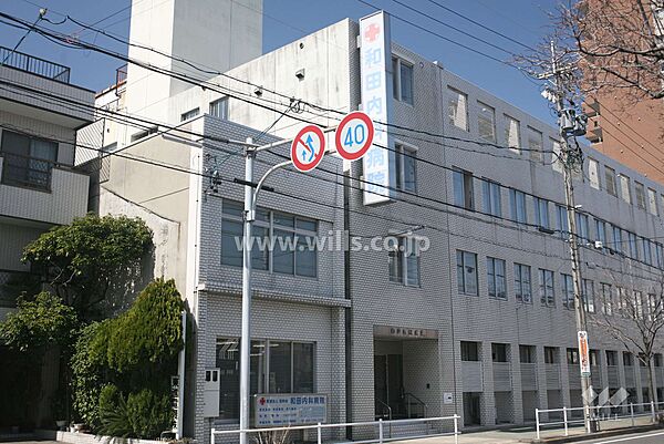 和田内科病院の外観
