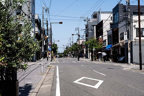 覚王山商店街の外観