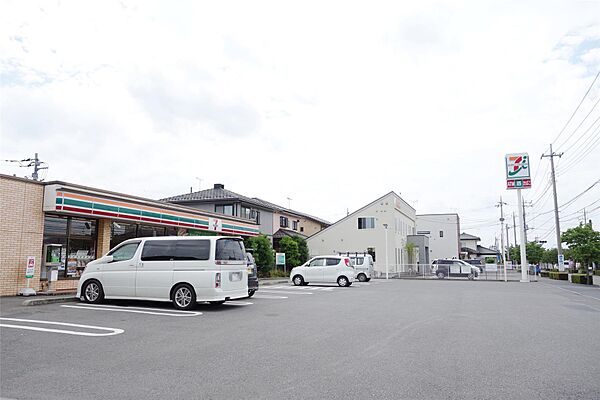 画像4:セブンイレブン足利山川町店(553m)