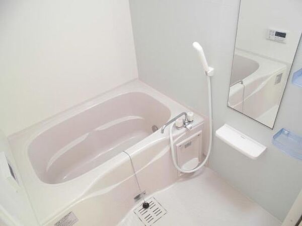 画像12:浴室乾燥機能付きのバスルーム！