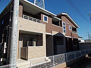 アドーネB 2階 築9年5ヶ月の賃貸物件