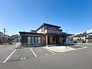 足利市駅より徒歩6分 築27年6ヶ月の賃貸物件