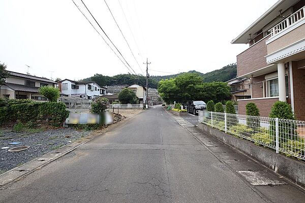 見通しのよい道路