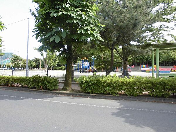 有楽公園（1398m）