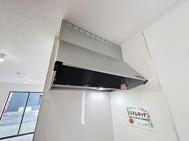 1F　キッチン　パーティも楽しめる広々キッチン