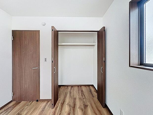 2F 洋室 6帖 収納スペース充実 お部屋を広く使えます。