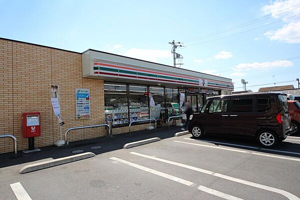 セブンイレブン足利総合グランド前店（504m）