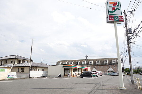 セブンイレブン足利江川町3丁目店（1080m）