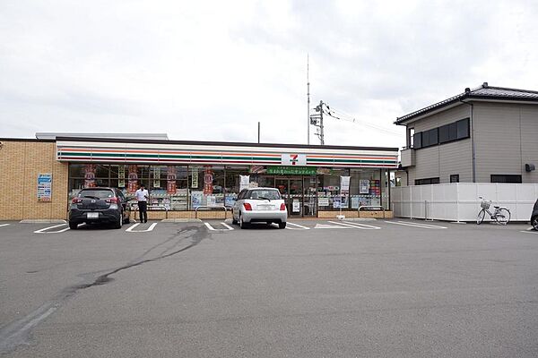 セブンイレブン足利大町店（828m）