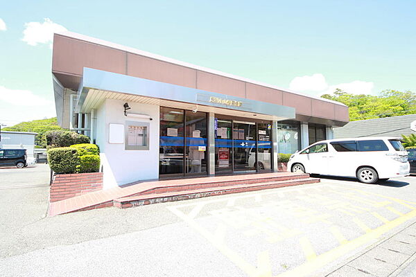 足利小山信用金庫福居支店（592m）