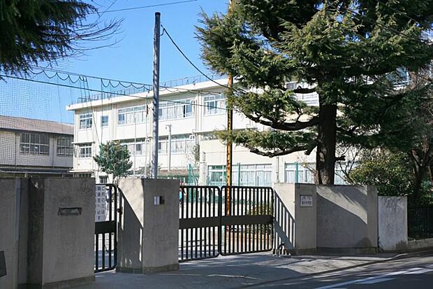 川崎市立古川小学校まで約550m