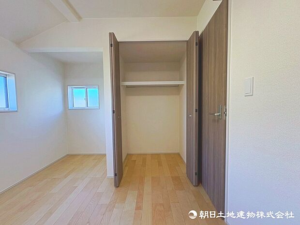 各室収納スペース付きで、自分時間もゆったり過ごすことができます!