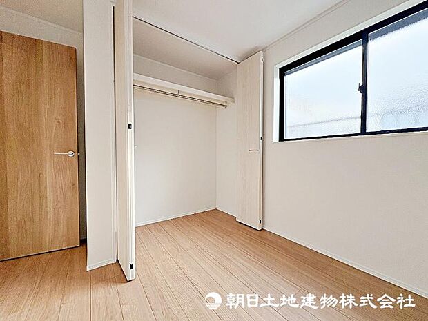 荷物はすべてお部屋の収納スペースに!お部屋がスッキリ広く使えます!