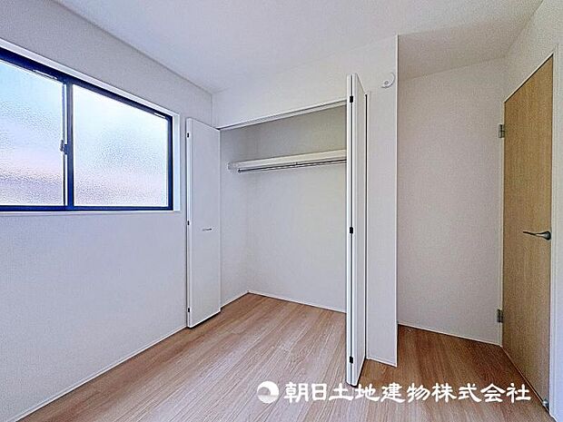 各お部屋に収納スペースがあり、お部屋の中をスッキリ片付けられます。