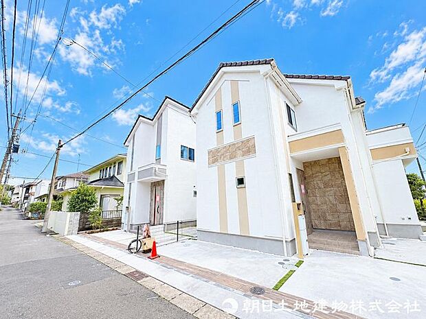 交通量の少ない閑静な住宅街ですので、小さなお子様がいらっしゃるご家庭でも安心してお住まいになれます。