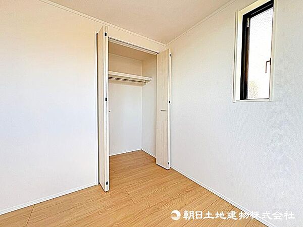 荷物はすべてお部屋の収納スペースに！お部屋がスッキリ広く使えます！