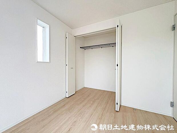 各居室には収納スペースを完備。お部屋をすっきりと見せることができます。