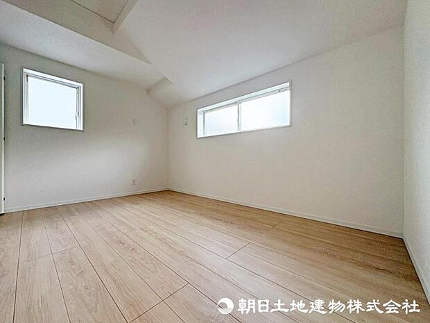 お子様のお部屋としてもちょうどいい広さを確保しております。