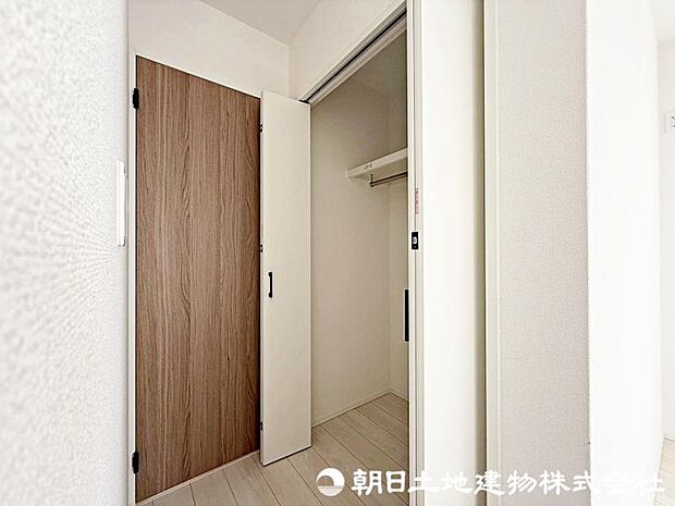 収納スペースが、お部屋をスッキリと見せてくれます！