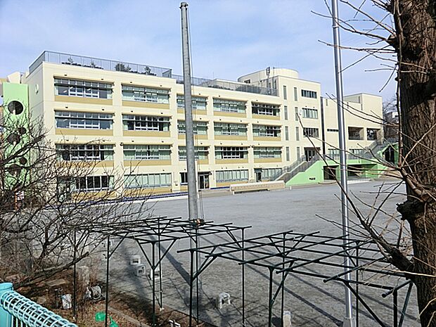 川崎市立百合丘小学校約1200ｍ