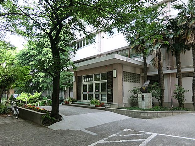 川崎市立西生田中学校約1400ｍ
