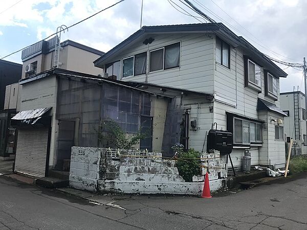 外観：302000009910