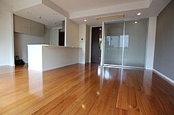 グレンパーク駒場 WEST 3階2LDKのリビング/ダイニング