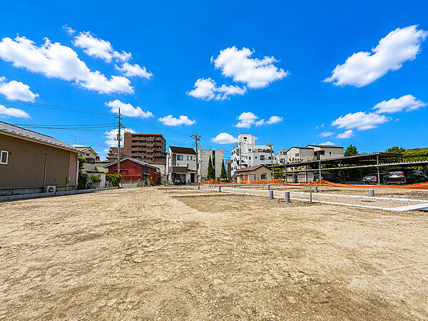【【ホームズ掲載物件の《一括問合せ》対応店♪】】今すぐ知りたいにお応えします♪爽やかで優しい風。季節を肌で感じ、自然と会話が始まる♪家族が笑い、幸せ溢れる毎日へ、理想の暮らし実現をお手伝いします♪